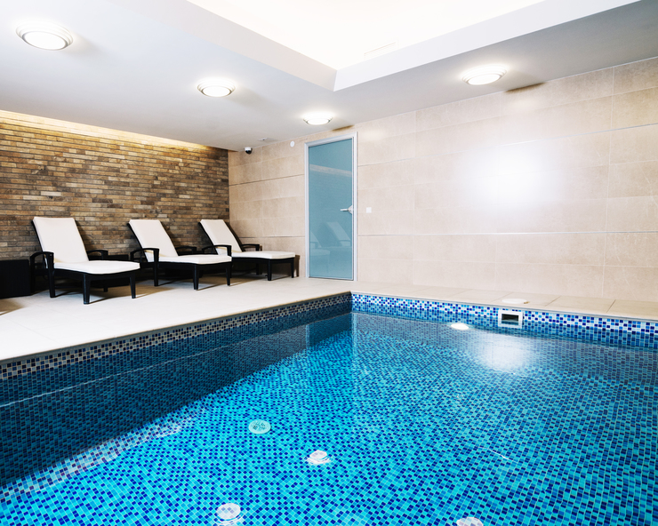 Header indoor swimming pool