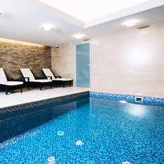 Thumb indoor swimming pool